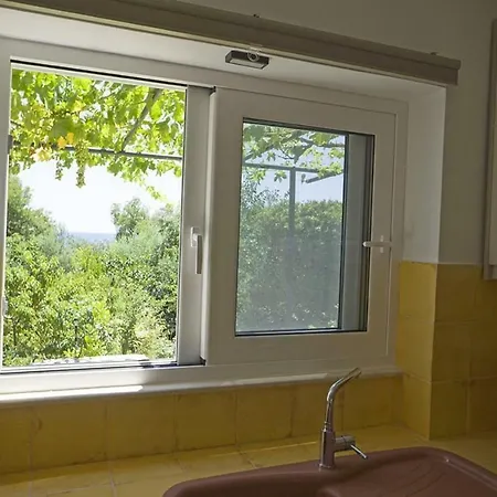 Apartamento Perivoli Ii *