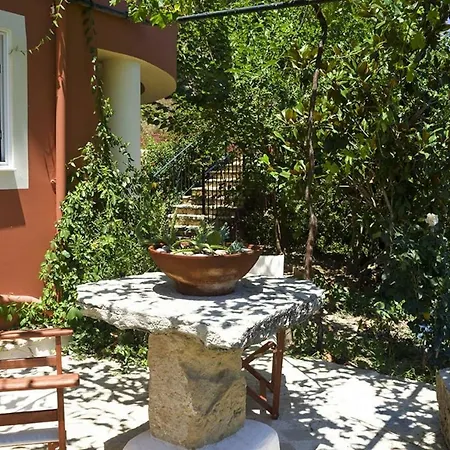 Perivoli Ii